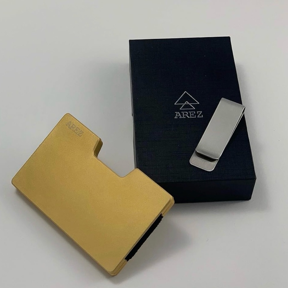 Slim Aluminum Minimalist Card Holder NIB